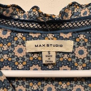 Max Studio Floral Blue Dress